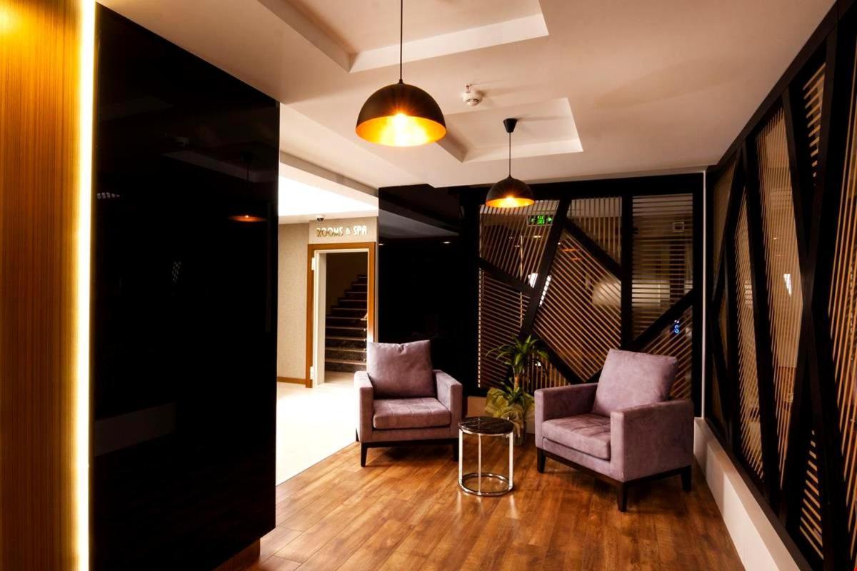 Majura Hotel Business 伊兹密尔 外观 照片